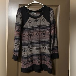 Maurices Black and Cream Long Sleeve sweater